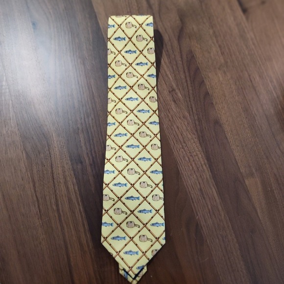 Alynn Neckwear Other - Alynn Neckwear Mens Silk Tie Yellow Trout & Creel Fishing Novelty Fly Fishing